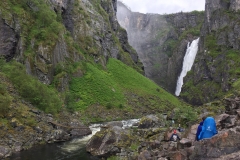 Wanderung zum Wasserfall Voringsfossen Norwegen